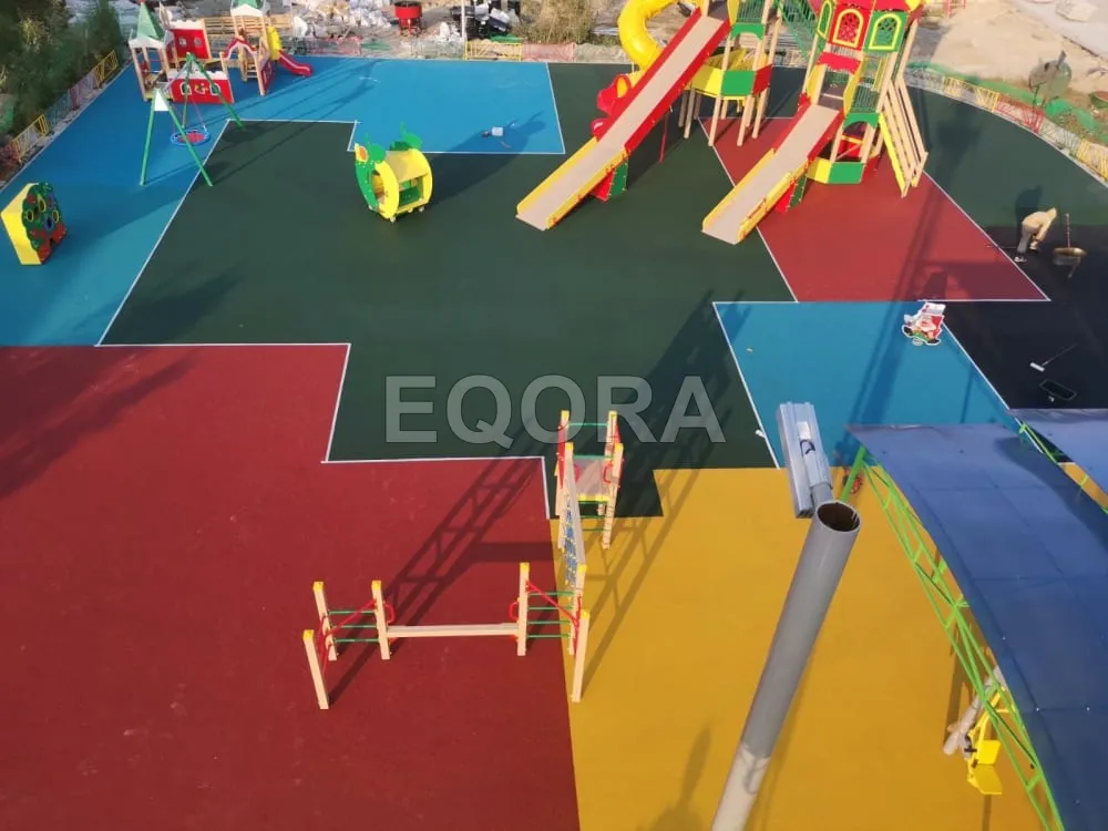 Бесшовное покрытие из резиновой крошки для детской площадки в Раменском